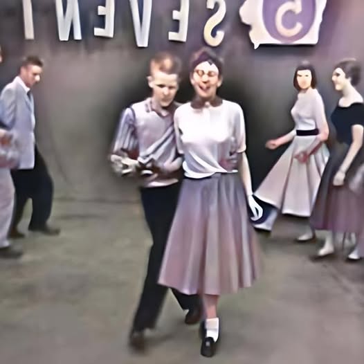 Do You Remember this legendary Dance from the 1950s, It brings strong memories