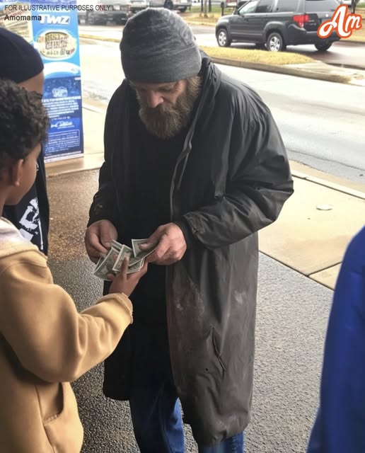 I witnessed a homeless man giving two bags of money to children on the street and quickly called the police